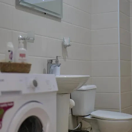 Roses Apartament Golem (Tirana)